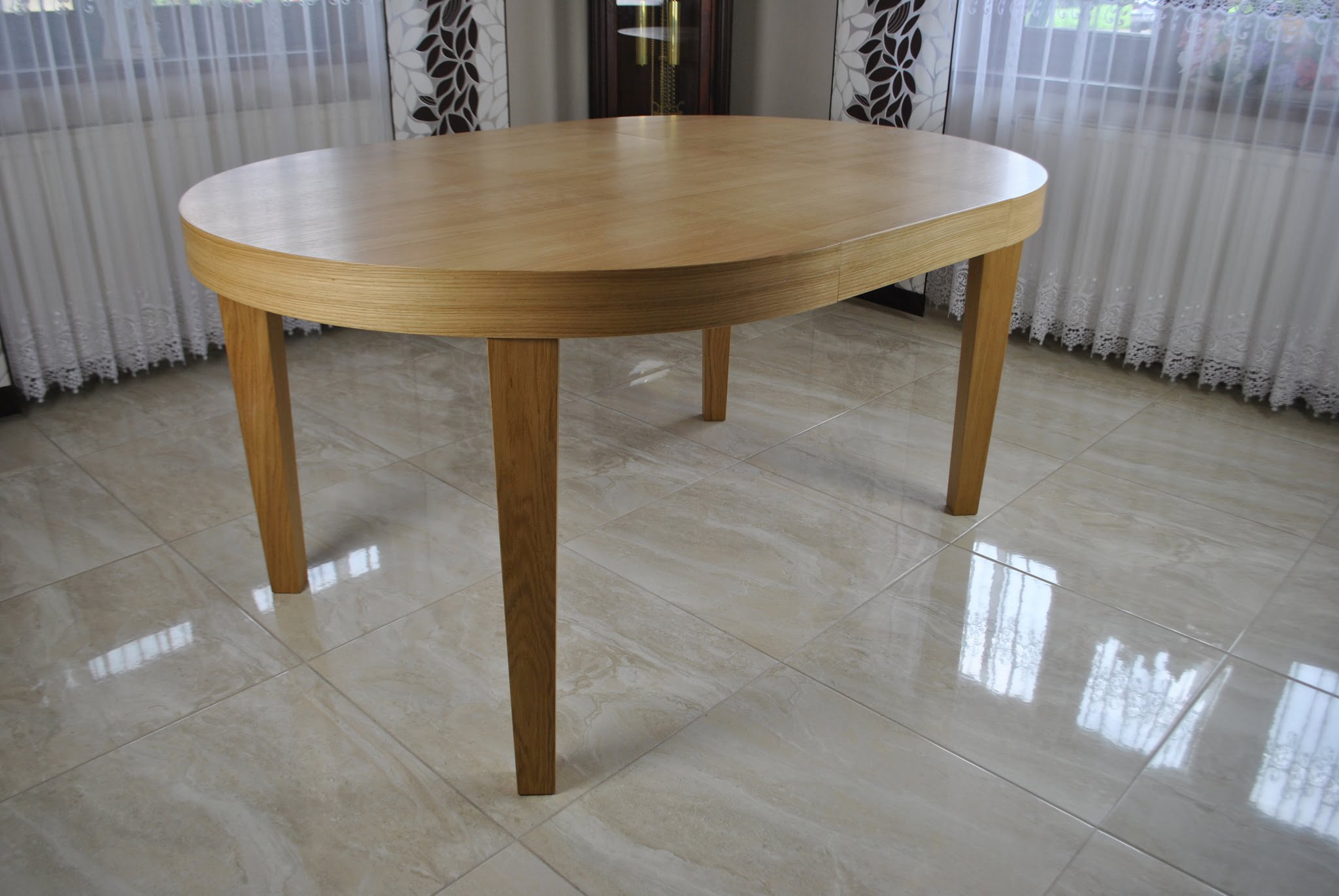 Stół lexus nogi stożek