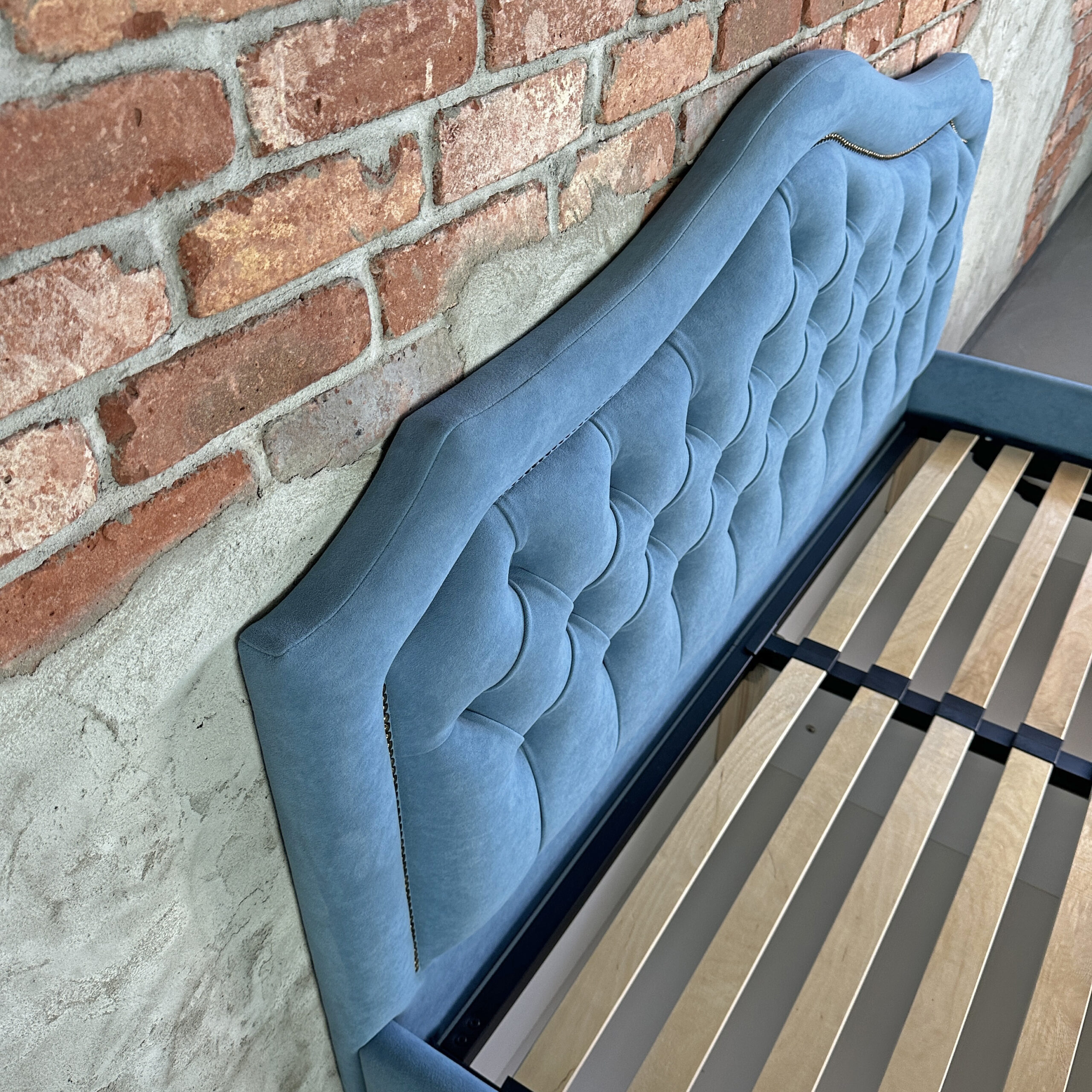 Łóżko tapicerowane Kwadrum