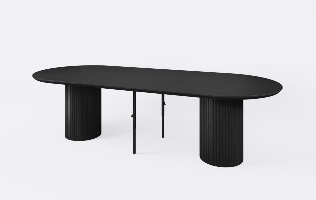 Czarny stół na dwóch nogach, do jadalni i salonu, rozłożony i poszerzony o dwie wkładki.