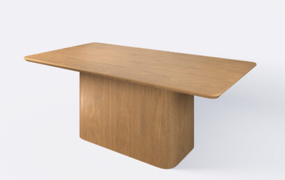 Stół prostokątny na podstawie, fornirowany obłogą dębową, rozkładany.