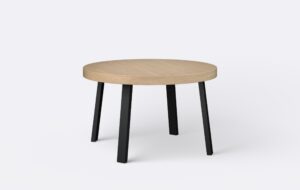 Loftowy stół z czarnymi nogami, blat w kolorze naturalnym, z funkcją rozkładania.