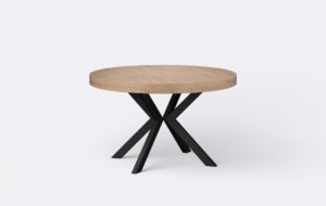 Industrialny okrągły stół z funkcją rozkładania, na stalowych nogach w kolorze czarnym, gruby blat o bezbarwnym wybarwieniu.