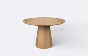 Stół okrągły na jednej nodze, rozkładany, podstawa w kształcie ośmiokąta.