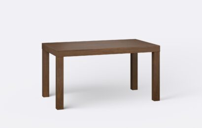 Minimalistyczny stół z prostokątnym blatem na kwadratowych nogach, możliwość rozłożenia.