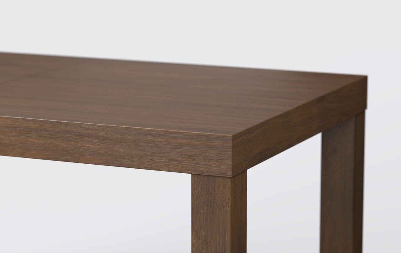 Stół z blatem o grubości 8cm, wykonany z naturalnego forniru.