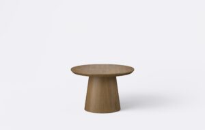 Stolik kawowy okrągły na podstawie w kształcie stożka, mały drewniany stolik, fornirowany, w kolorze ciemnego dębu.