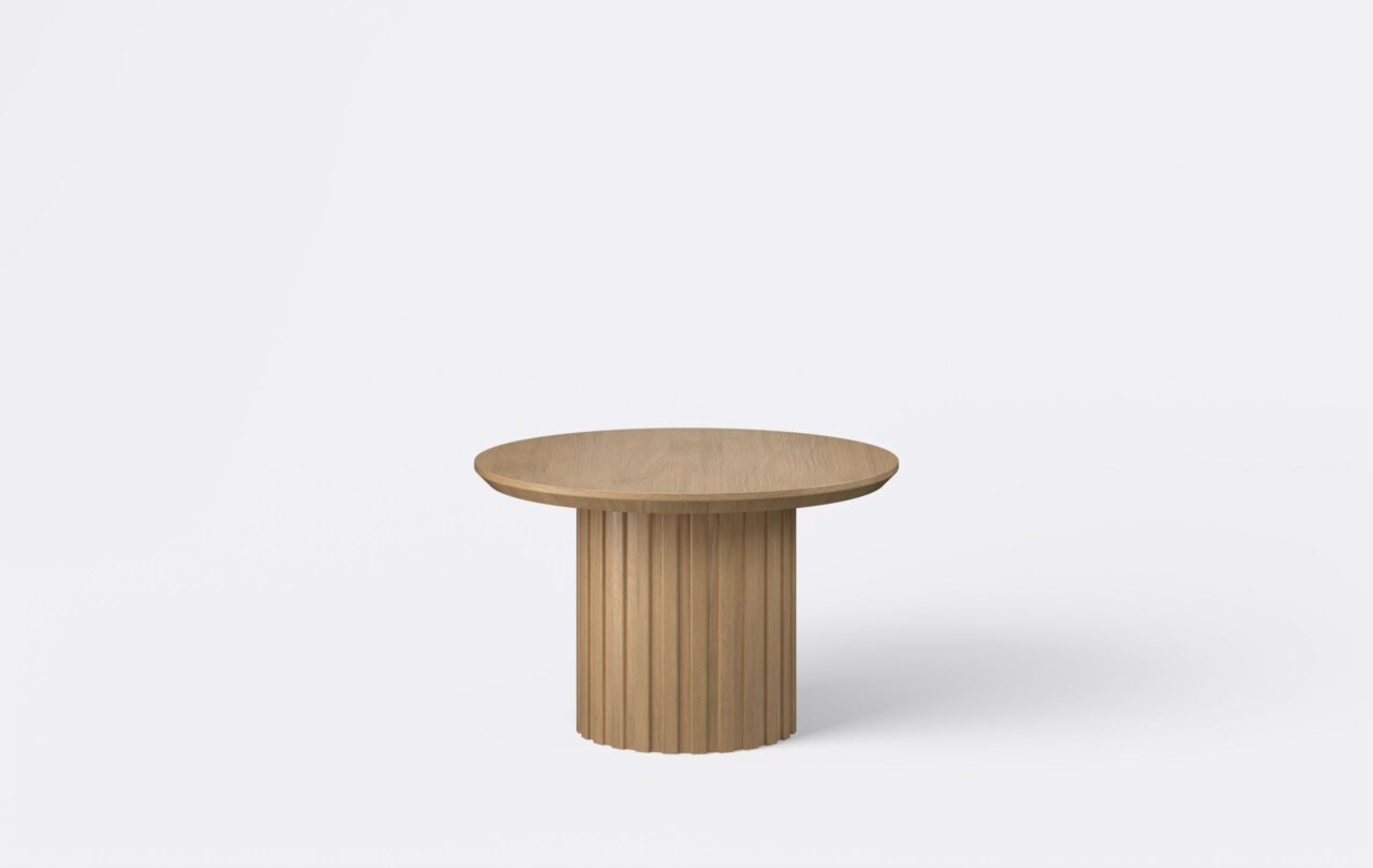Okrągły stolik kawowy w nowoczesnym stylu na jednej nodze, z lamelami, wykonany z naturalnego forniru dębowego.
