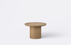 Okrągły stolik kawowy w nowoczesnym stylu na jednej nodze, z lamelami, wykonany z naturalnego forniru dębowego.